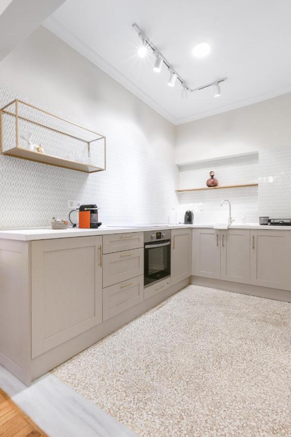 Luxury #3 By Ototo Apartment Tesalonika Bagian luar foto